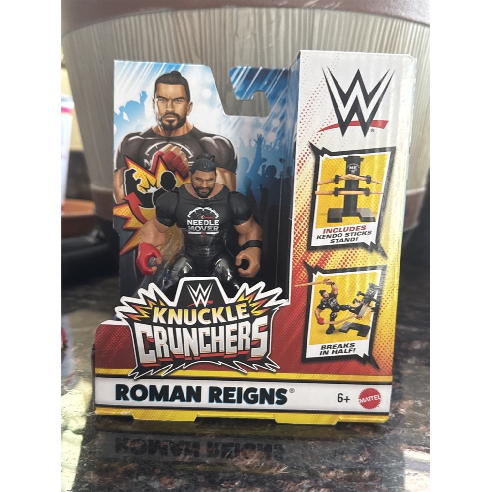 WWE Knuckle Crunchers Series 5 Roman Reigns Action Figure W/ Kendo Sticks NIB